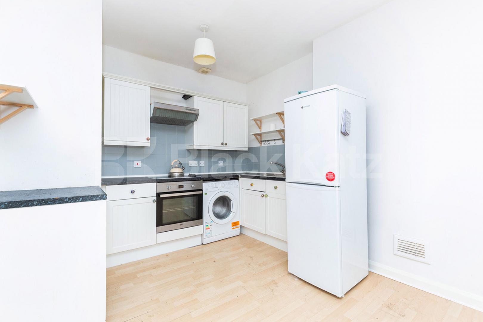 Large 1 bedroom in the heart of Hackney close to amenities and green spaces  Mare Street , Hackney / London fields 